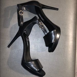 NEW NINE WEST HIGH HEELS